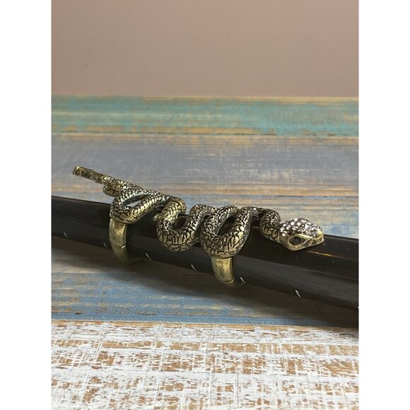 Antique Gold Snake Ring With Rhinestone Eyes Gothic Jewelry - Picture 4 of 4